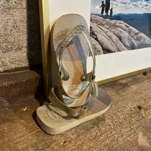 Toddler havaianas flip flops with elastic